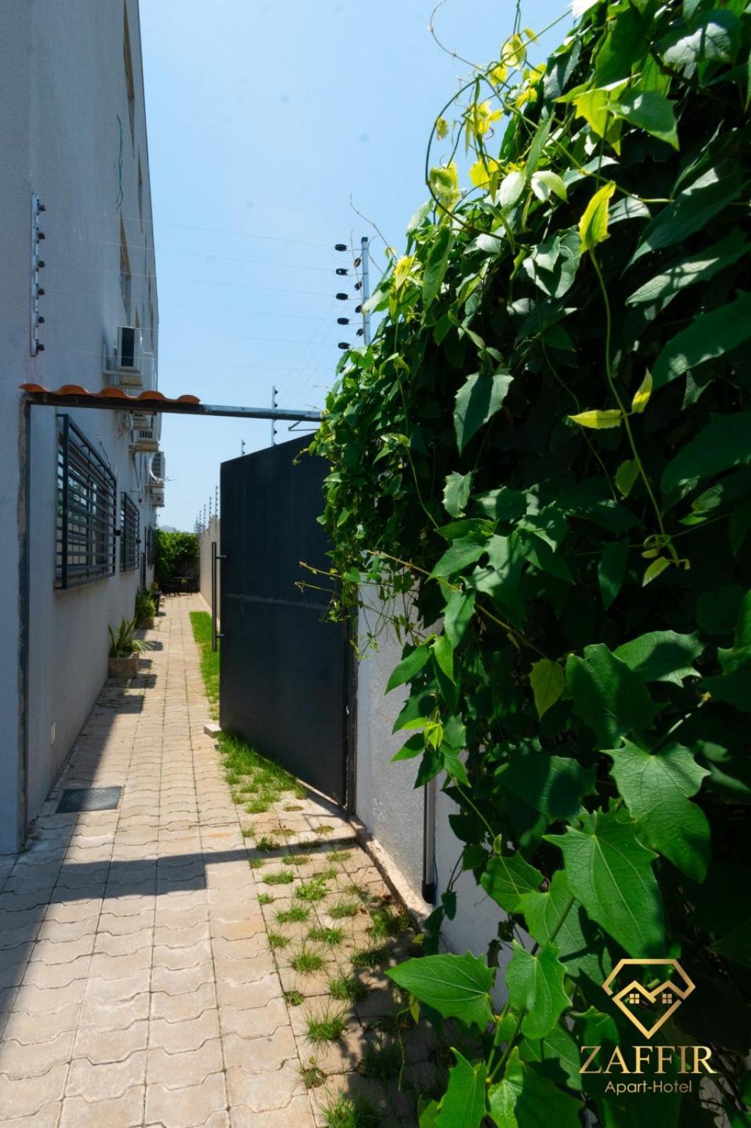 Apartment Zaffir *